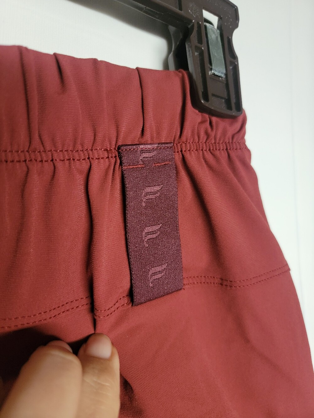 Fabletics Men's O2 Run Training Shorts - Picture 8 of 12